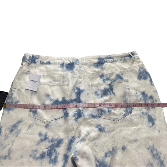 Forever 21 Cloudy Sky While Blue Wash Denim Hi-Rise Straight Jogger Jean 3XL NWT - Picture 12 of 12